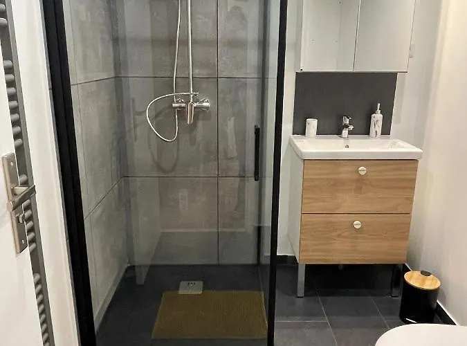 Le Sommelier Centre *